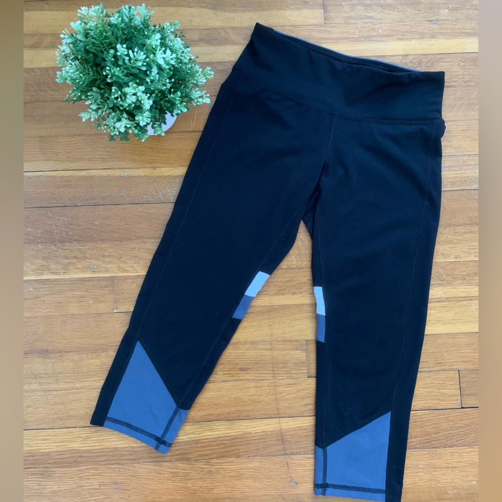 Champion high-waisted crop leggings